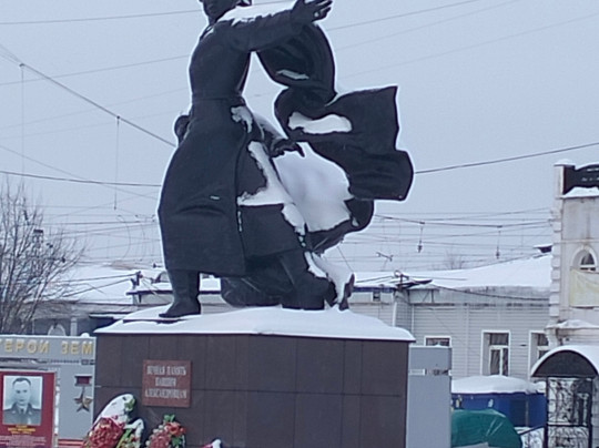 Monument to the Soldiers of Aleksandrov who Fell in the Great Patriotic War-Aleksandrov必去景点