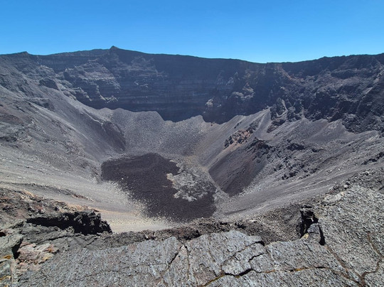 Piton de la fournaise-Le Tampon必去景点