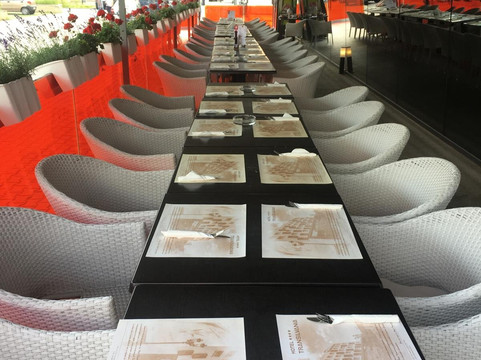 特兰西瓦尼亚酒店主图