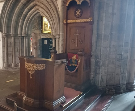 Brecon Cathedral-布雷肯必去景点