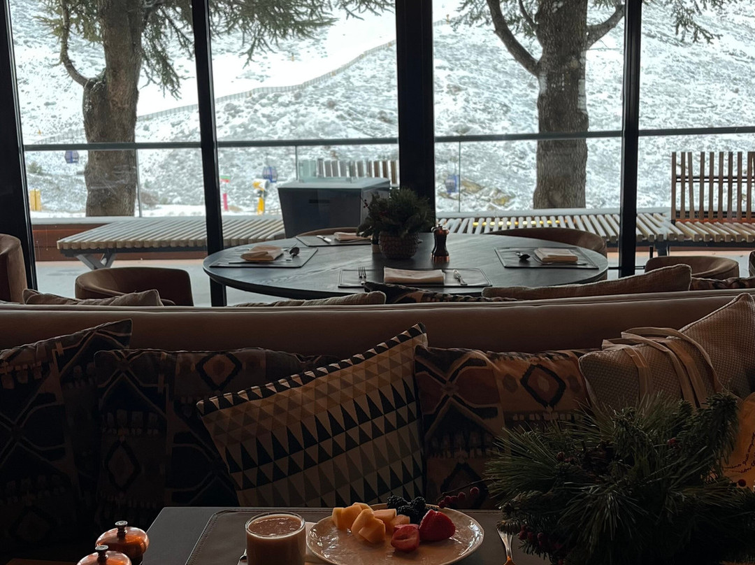 HG玛丽贝尔酒店主图