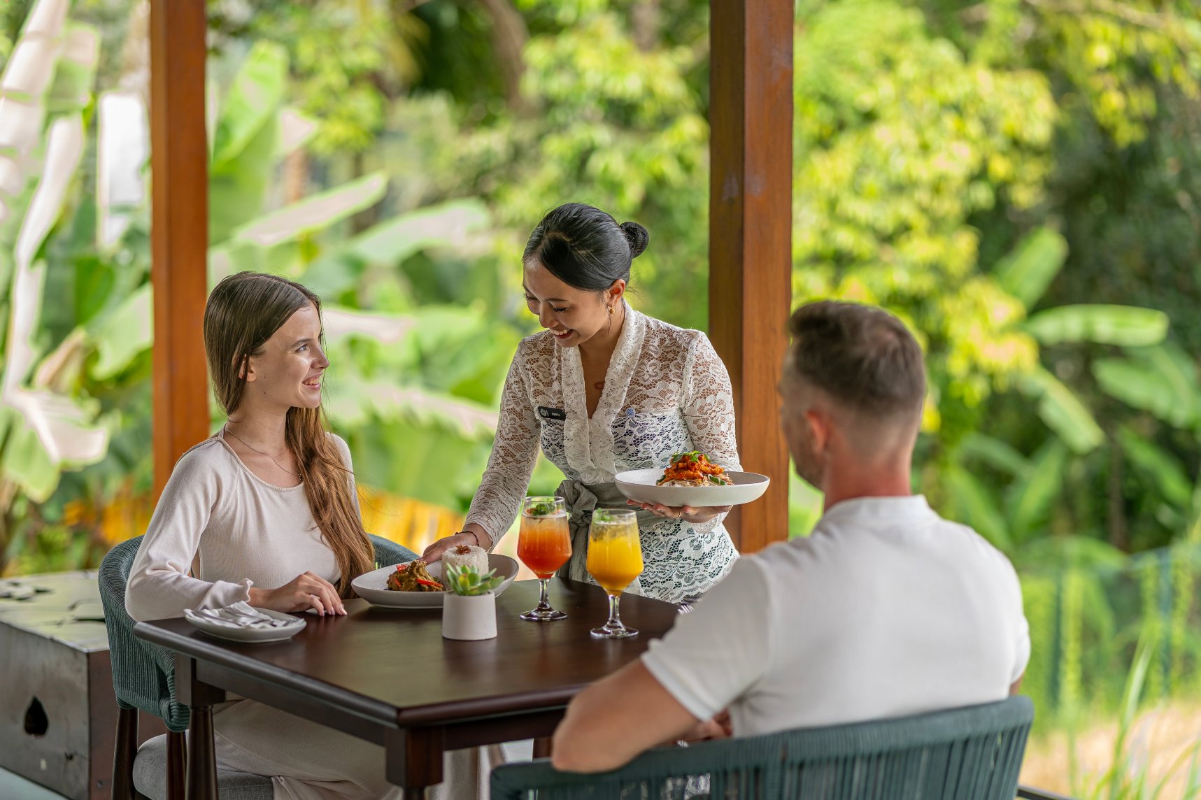 阿比安塔克苏套房别墅-餐饮