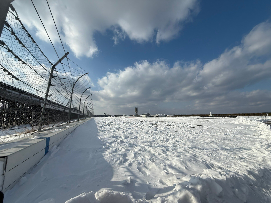 Pocono Outdoor Adventure Tours-Long Pond必去景点