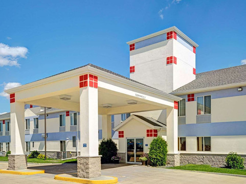 Colfax酒店住宿-Baymont by Wyndham Wahpeton