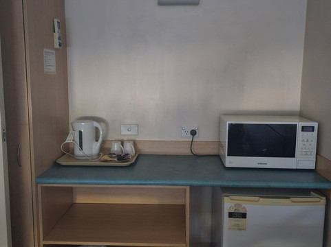 277号迎宾酒店主图