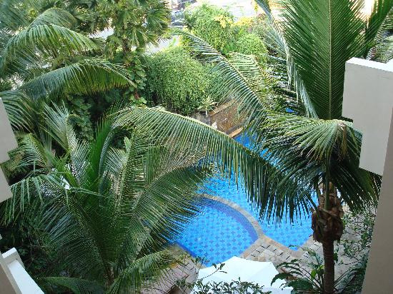 巴厘维拉精品套房酒店主图