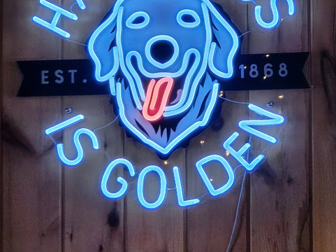 Golden Dog Farm-Jeffersonville必去景点