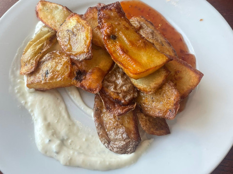 The Three Horseshoes主图