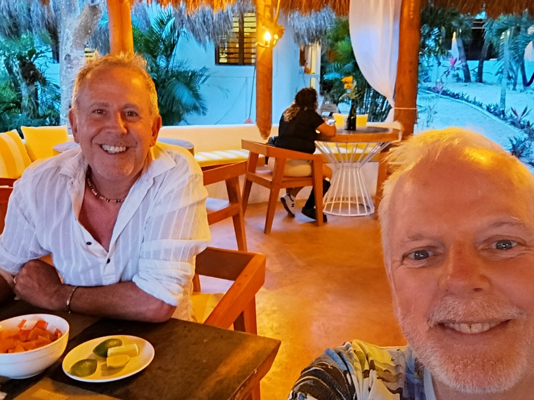 米卡萨巴卡拉精品酒店，湖前主图