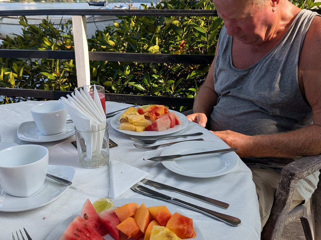 赫玛丹酒店主图