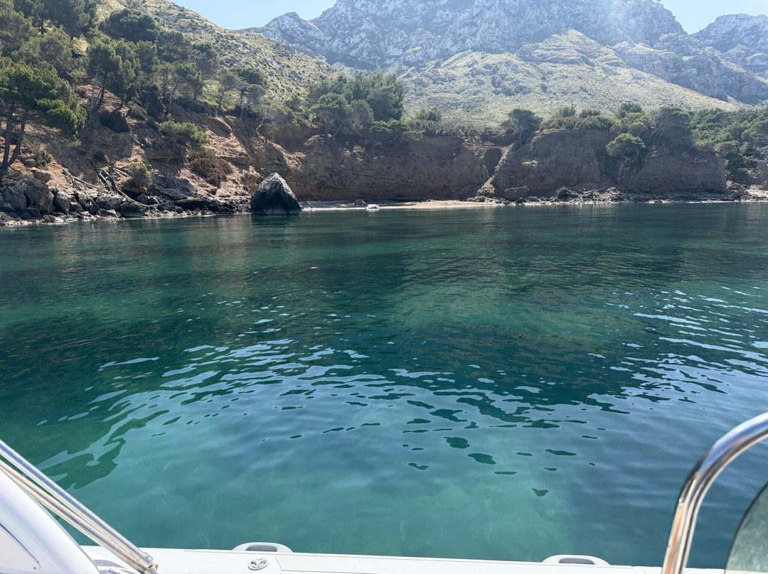 Alcudia Bay Boat Rental-Ca'n Picafort必去景点