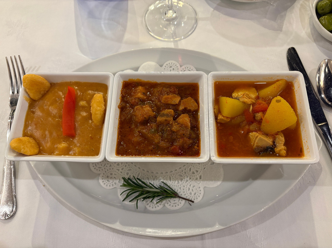 卡莫纳阳台酒店主图