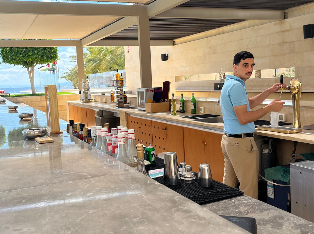 凯宾斯基亚喀巴红海酒店主图