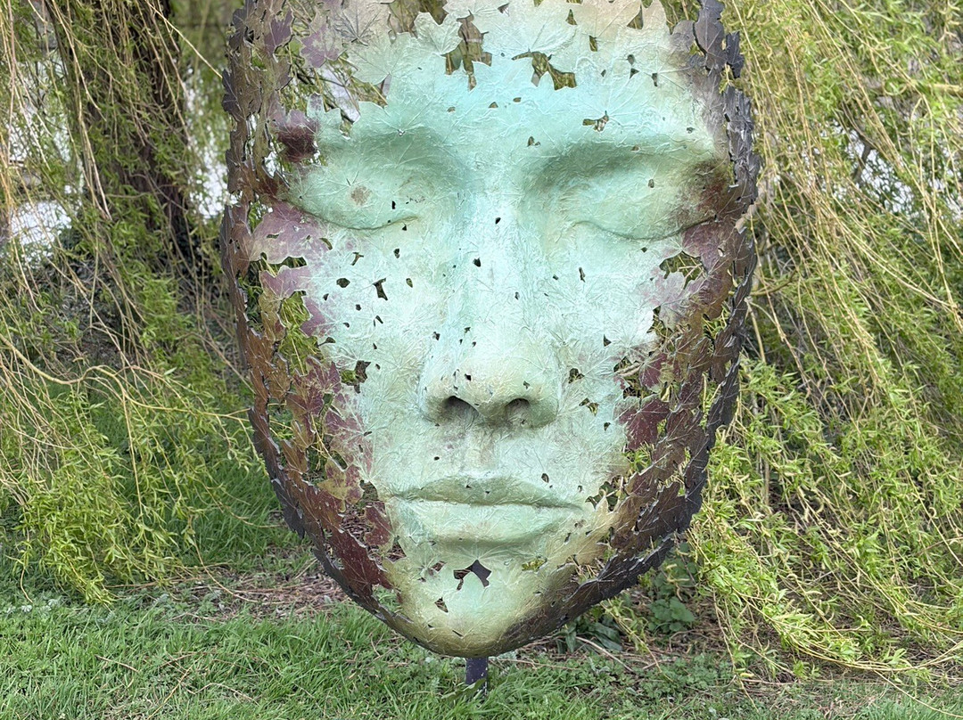 Sculpture By The Lakes-多切斯特必去景点