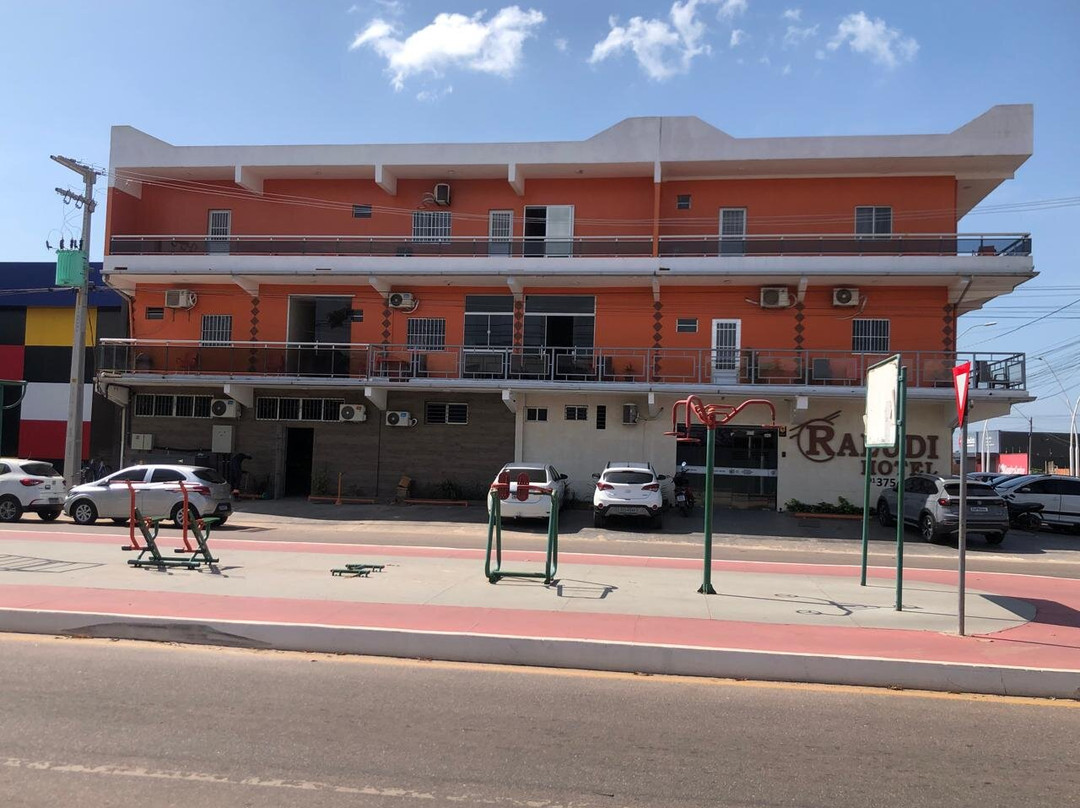 Vila酒店住宿-Raludi Hotel