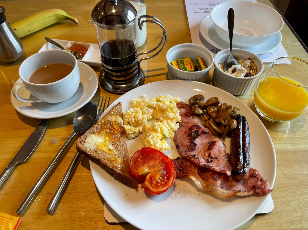 Coombe House Bed and Breakfast主图