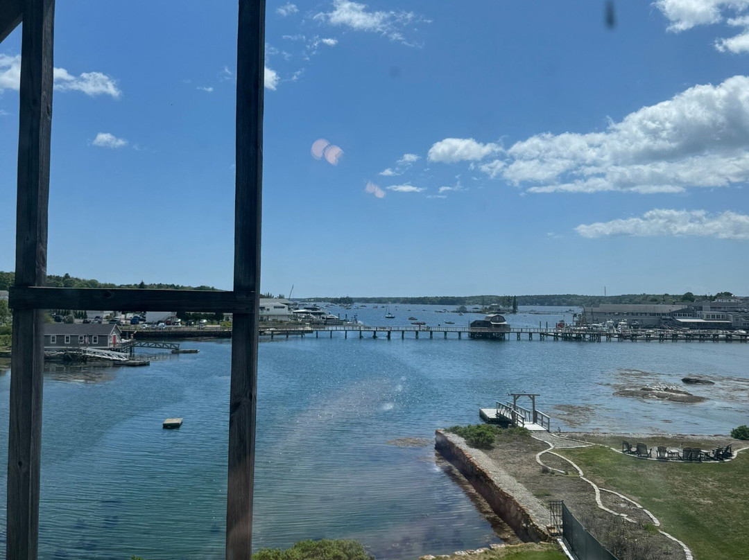 The Bayside Inn主图