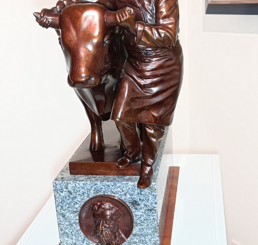 Musée Pompon-索留必去景点
