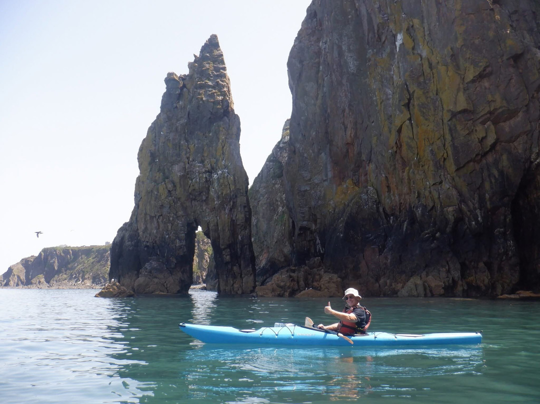 Mayberry Kayaking-Goodwick必去景点