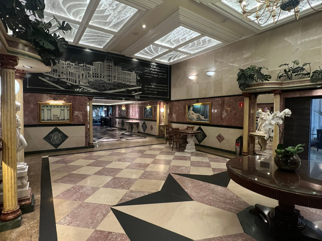 卡斯特罗伊泰帕瓦桑托斯温泉公园酒店主图