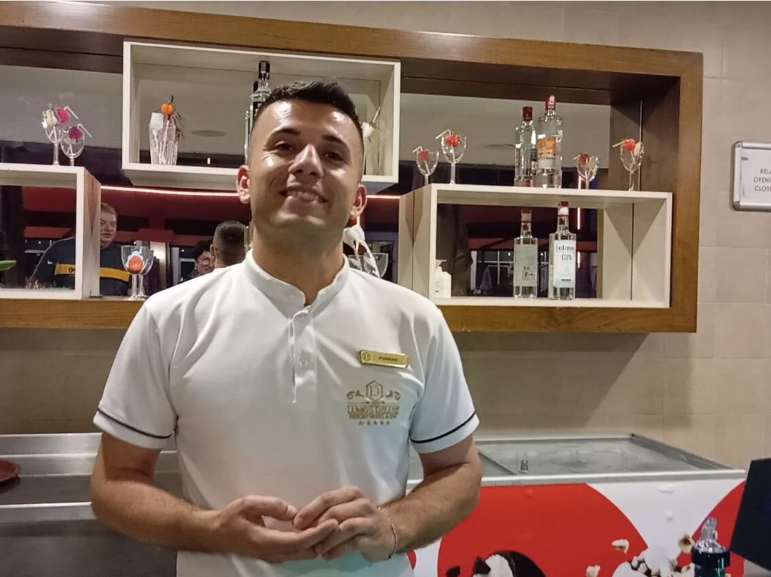 卢莫斯豪华度假酒店及Spa中心主图
