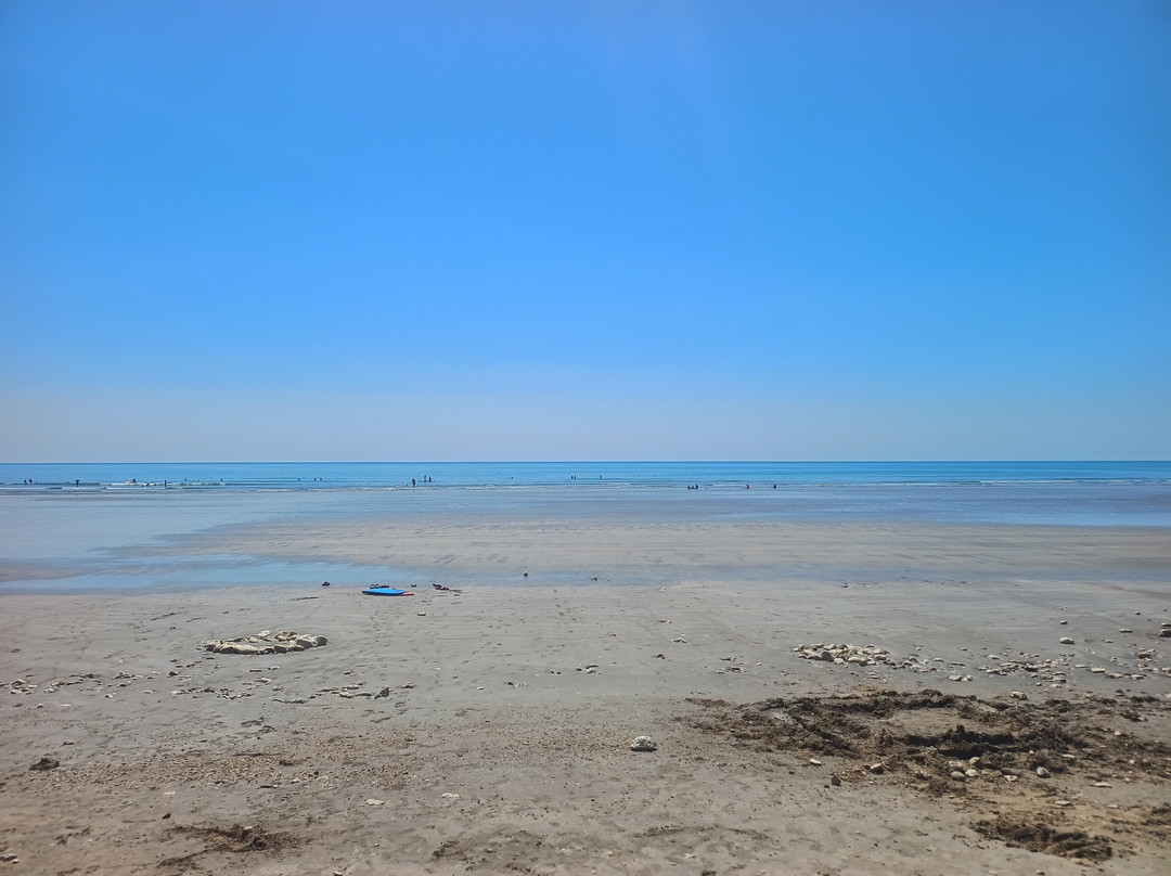 Plage de Vert Bois-Le Grand-Village-Plage必去景点