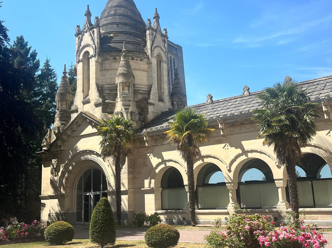 Sanctuaire Sainte Thérèse-Ville de Lisieux必去景点
