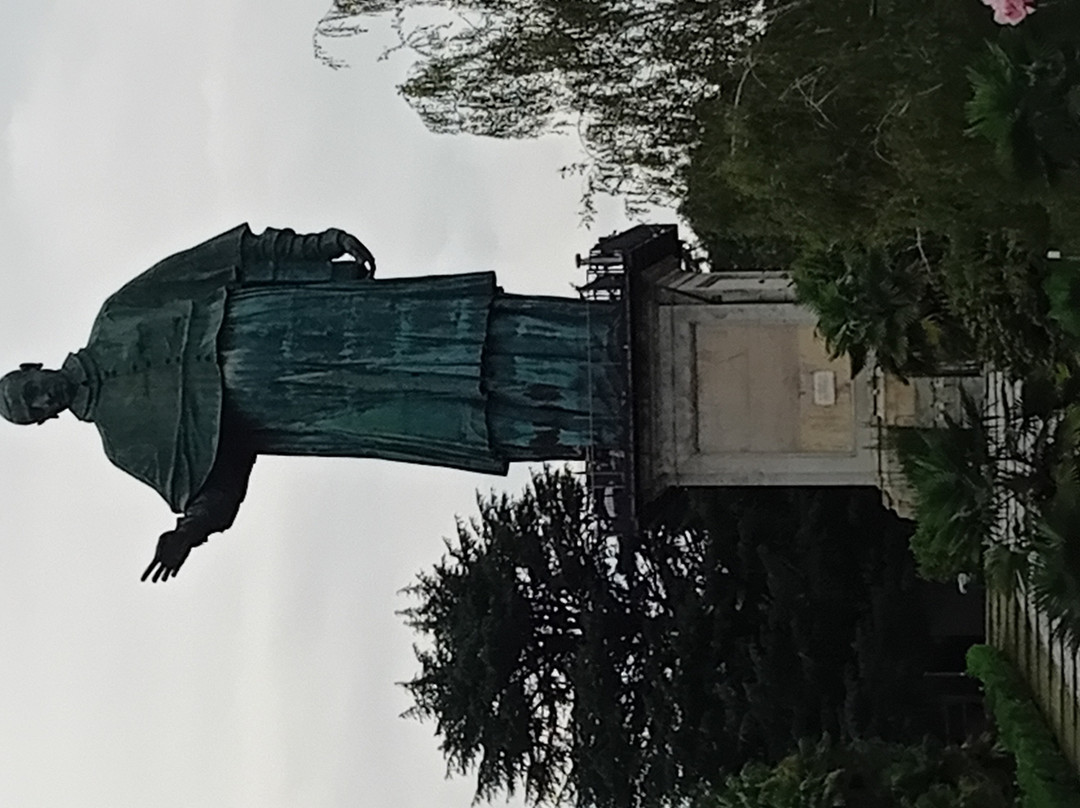 Colosso di San Carlo Borromeo-阿罗纳必去景点