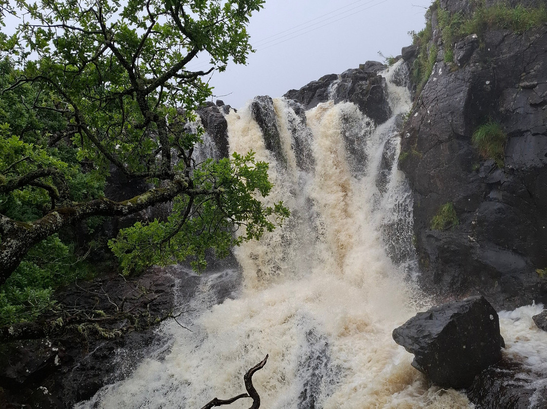 Eas Fors Waterfall-马尔岛必去景点