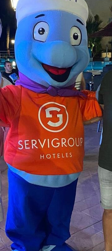 瑟维集团滨海马尔酒店主图