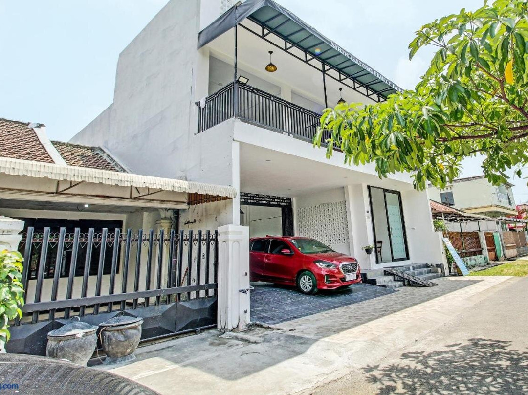 Hotel O Sirih Gading Family Guest House