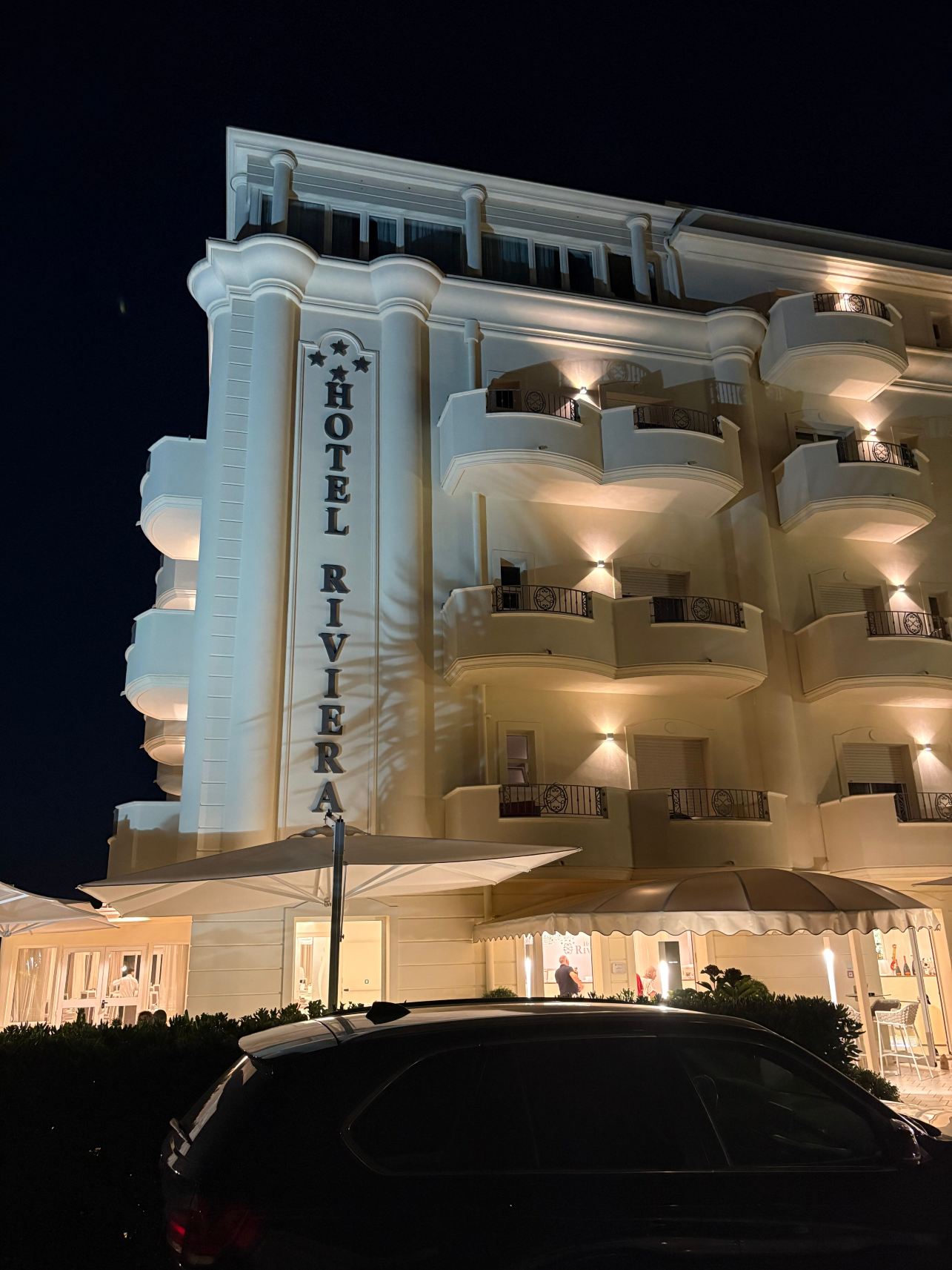 里维埃拉酒店-旅行者