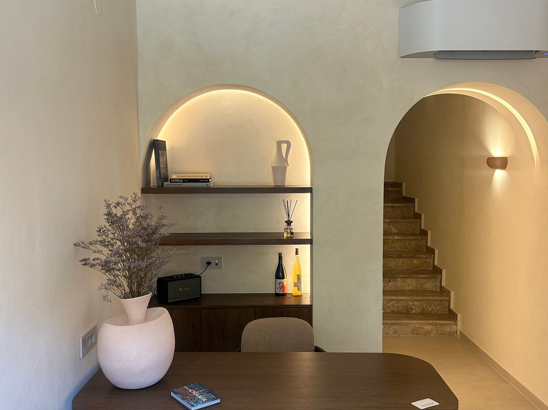 Eteon Living Suites