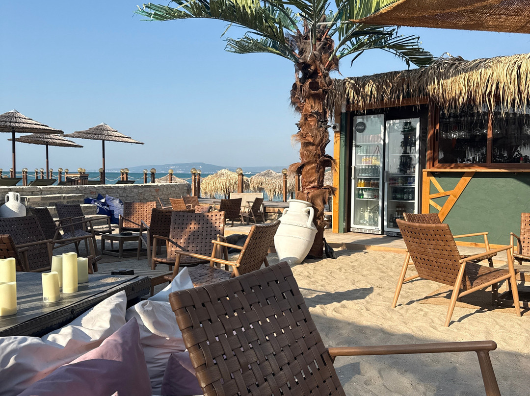 Makai Beach Bar