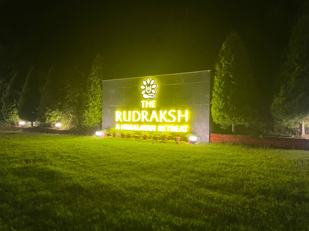 Rudraksh,喜马拉雅山度假村主图