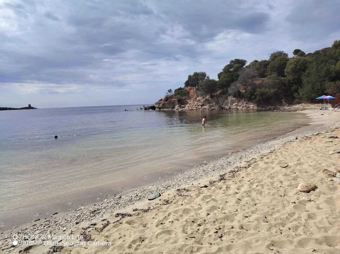 Cala Porto Larboi-Domus de Maria必去景点