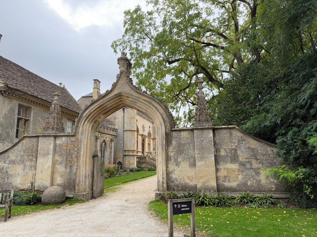 Hidden Cotswold Tours-Milton-under-Wychwood必去景点