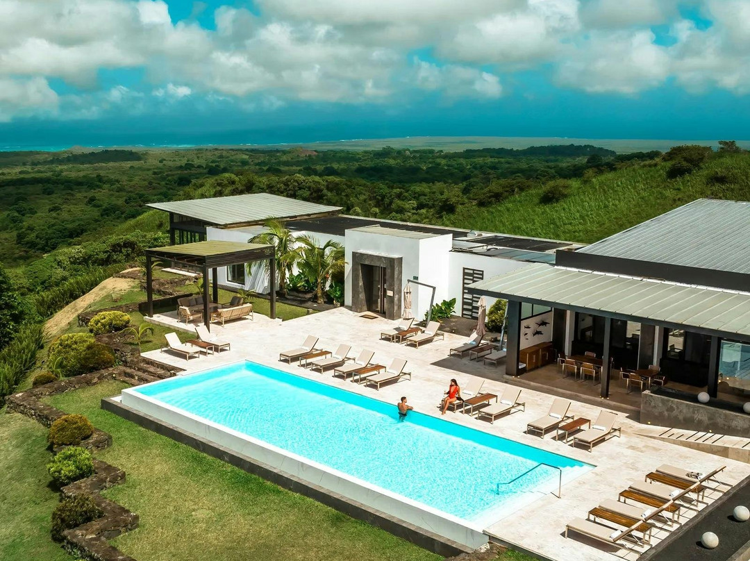 Pikaia Lodge