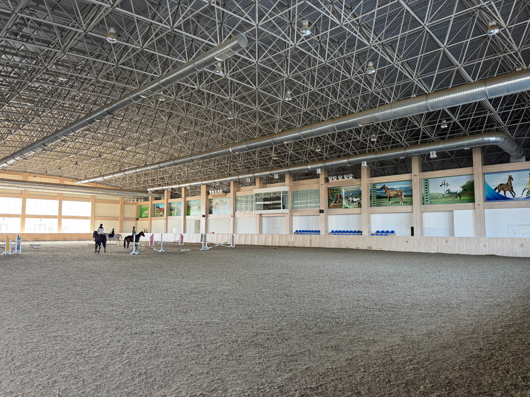 Ashgabat hippodrome-阿什哈巴德必去景点