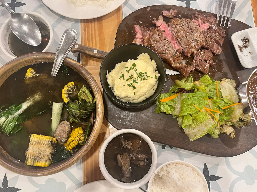 Ricardo's By Cucina Higala