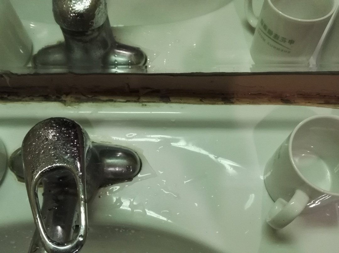 上海申花连锁酒店新国际博览中心花木店主图