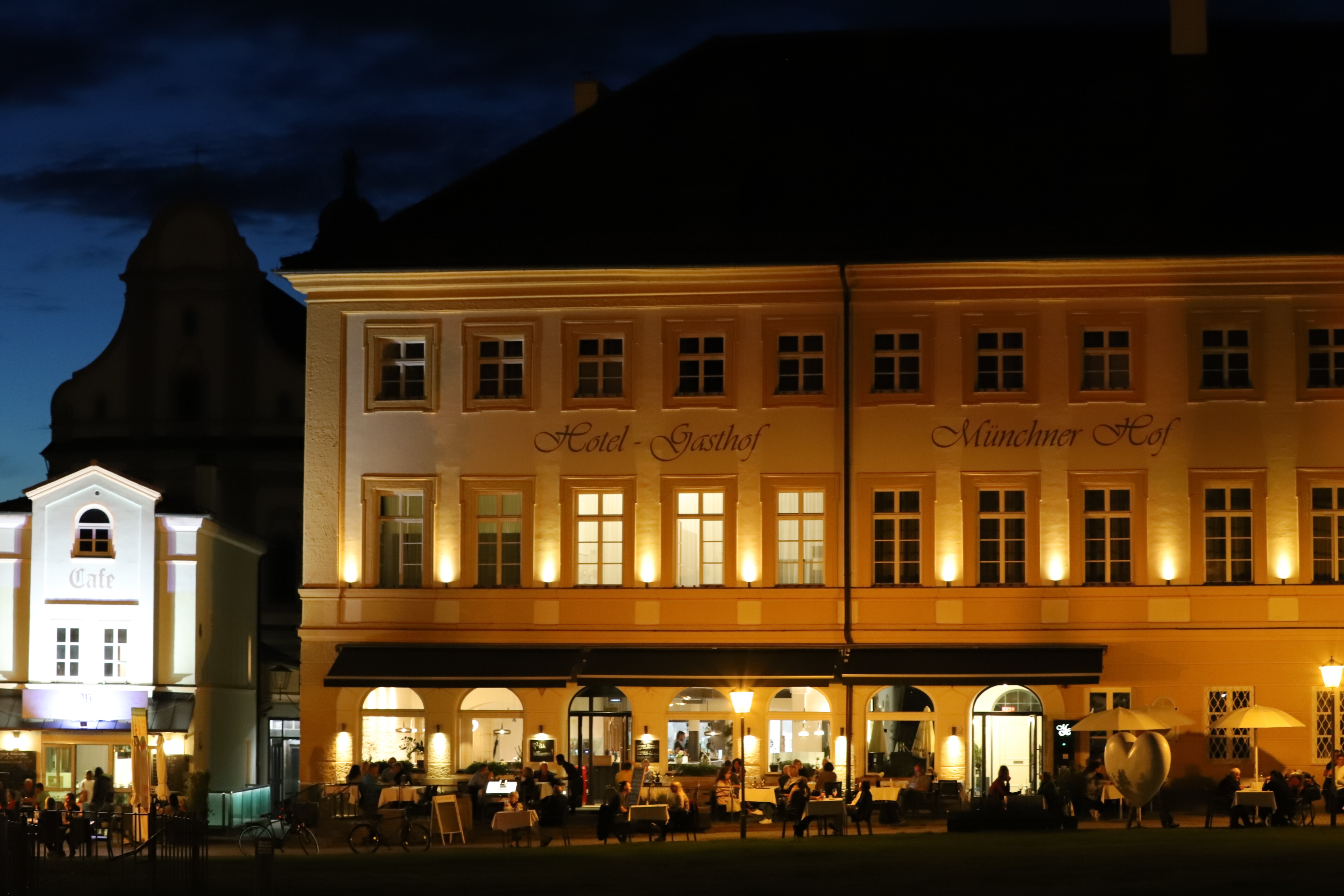 Hotel Muenchner Hof-官方