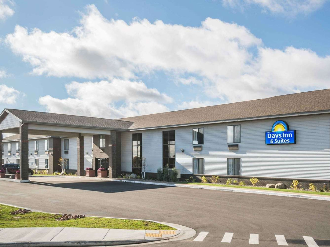 Days Inn & Suites by Wyndham Wausau主图