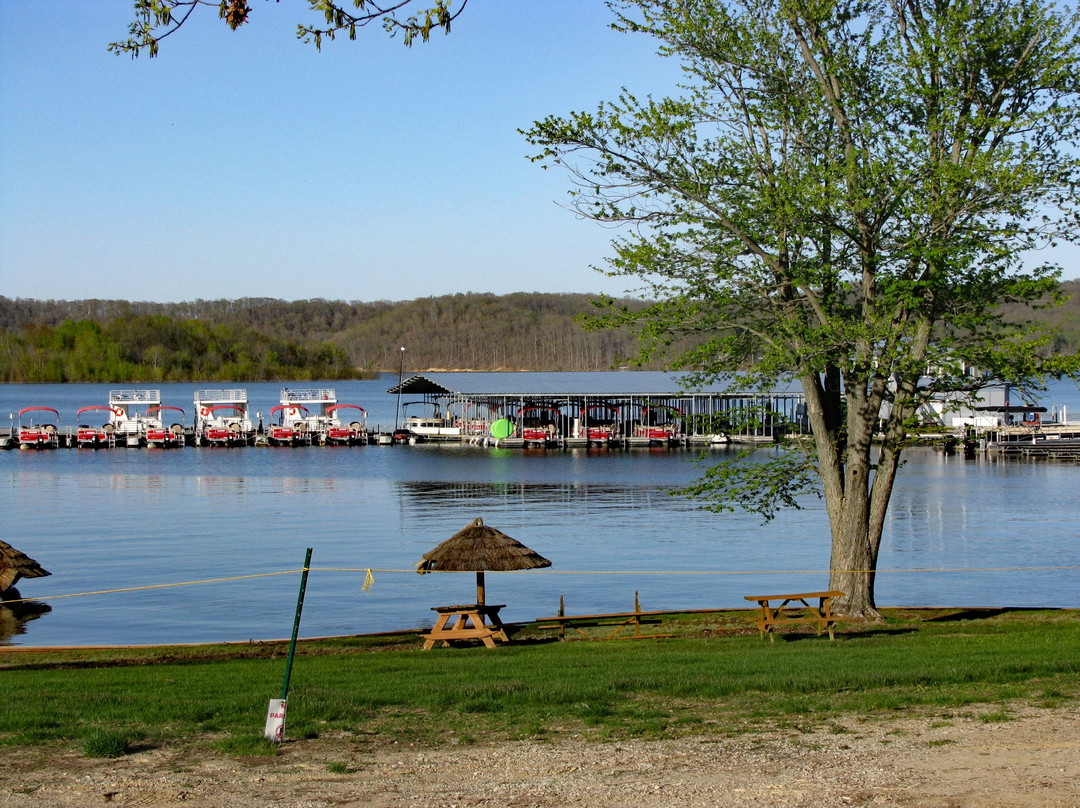 Fairfax State Recreation Area (Monroe Lake)景点图片