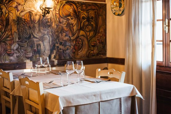 蒙泰卢波菲奥伦蒂诺餐馆和美食-Osteria Di Fuori