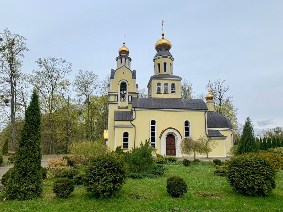 Petra i Pavla Church
