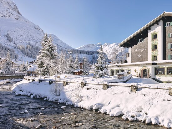 Hotel Arlberg Lech主图