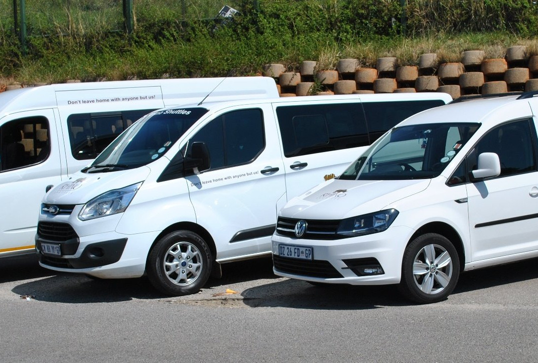 Rhino Shuttles-兰德堡必去景点