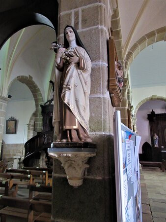 Église Saint-Pierre-Pleumeur Bodou必去景点