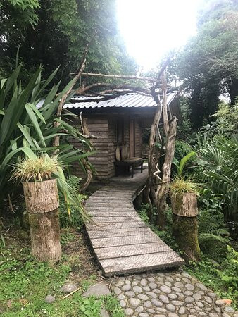 Verart Sculpture Garden-肯梅尔必去景点